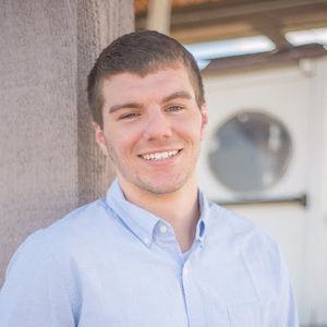 Meet your Posher, Levi